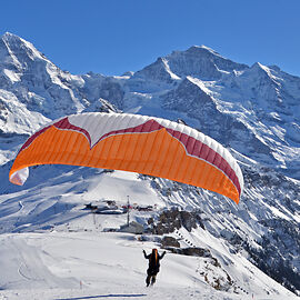 Winter Paragliding in Sils Maria