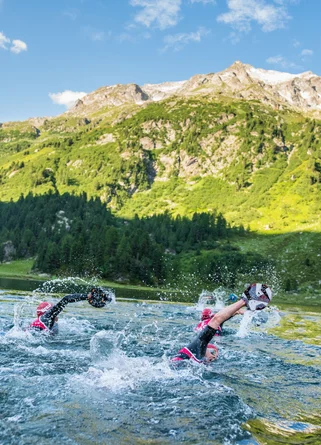 ÖTILLÖ Swimrun Engadin 2026: Conquer the Elements