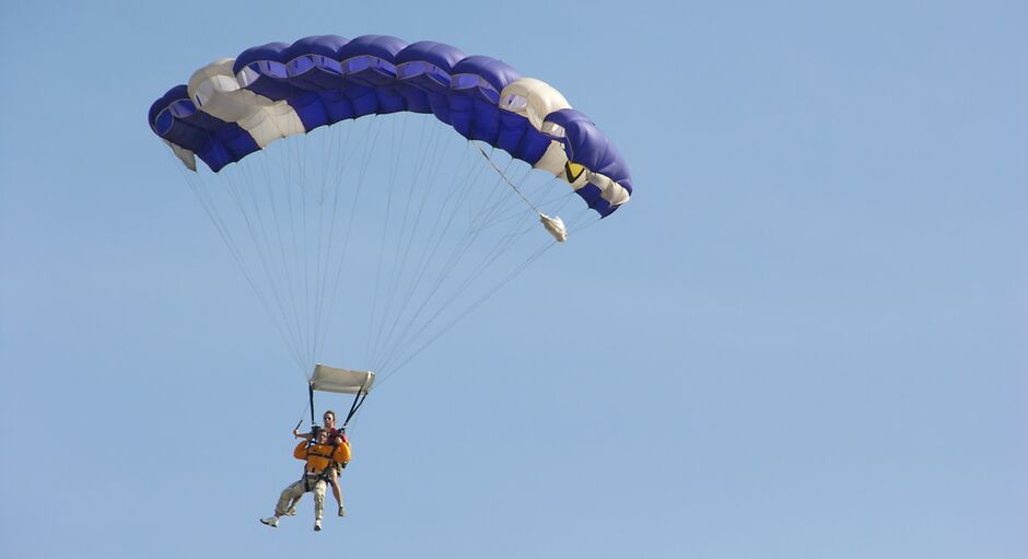 Tandem paragliding above the Lauterbrunnen valley near Wengen