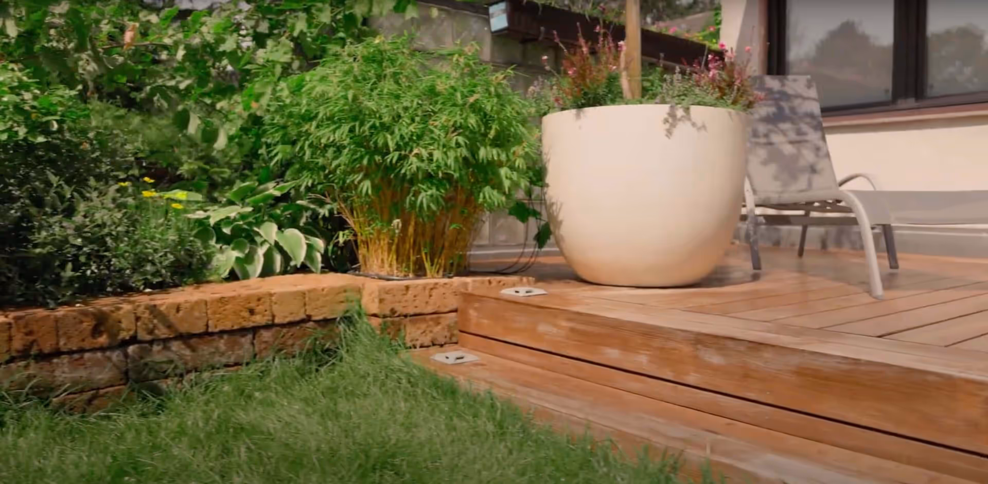 Gartengestaltung in Wien mit Balkon und Garten