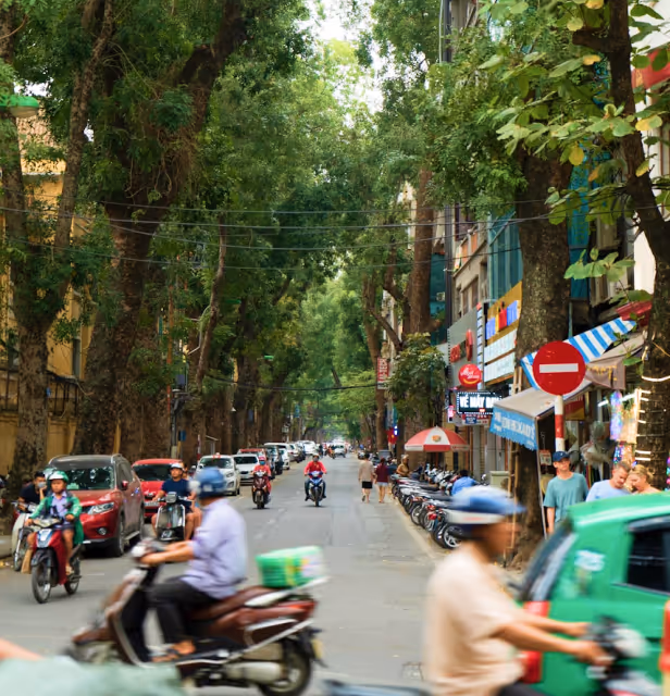 Đường phố Việt Nam
