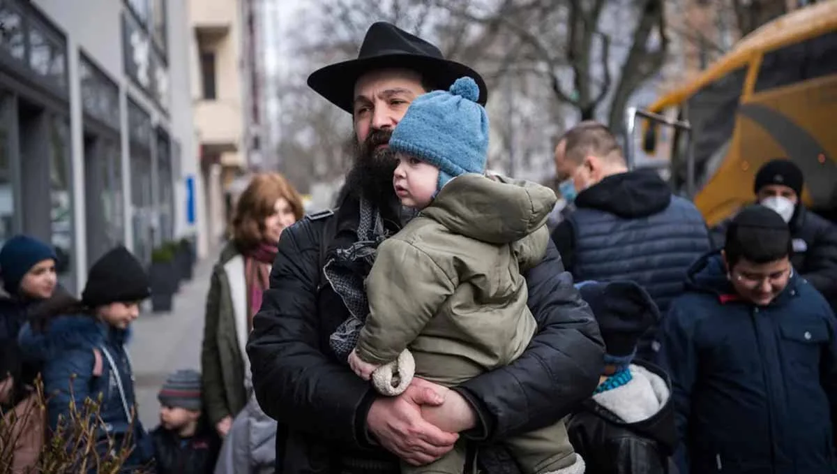 Offering Refugees Messiah’s Hope in Berlin