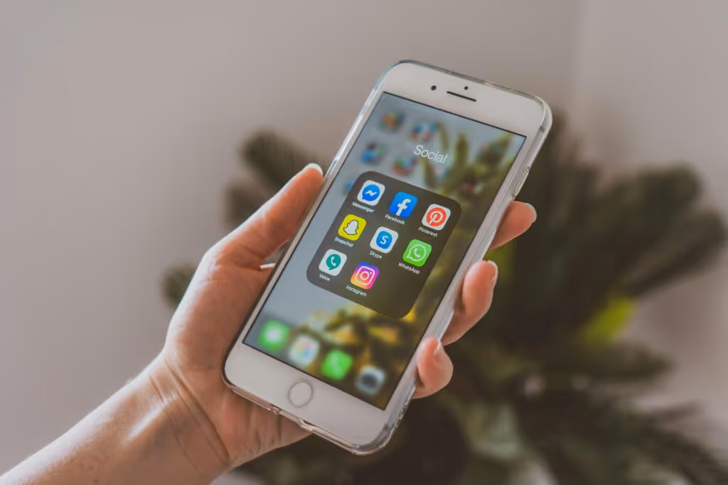 marketing reporting challenges
