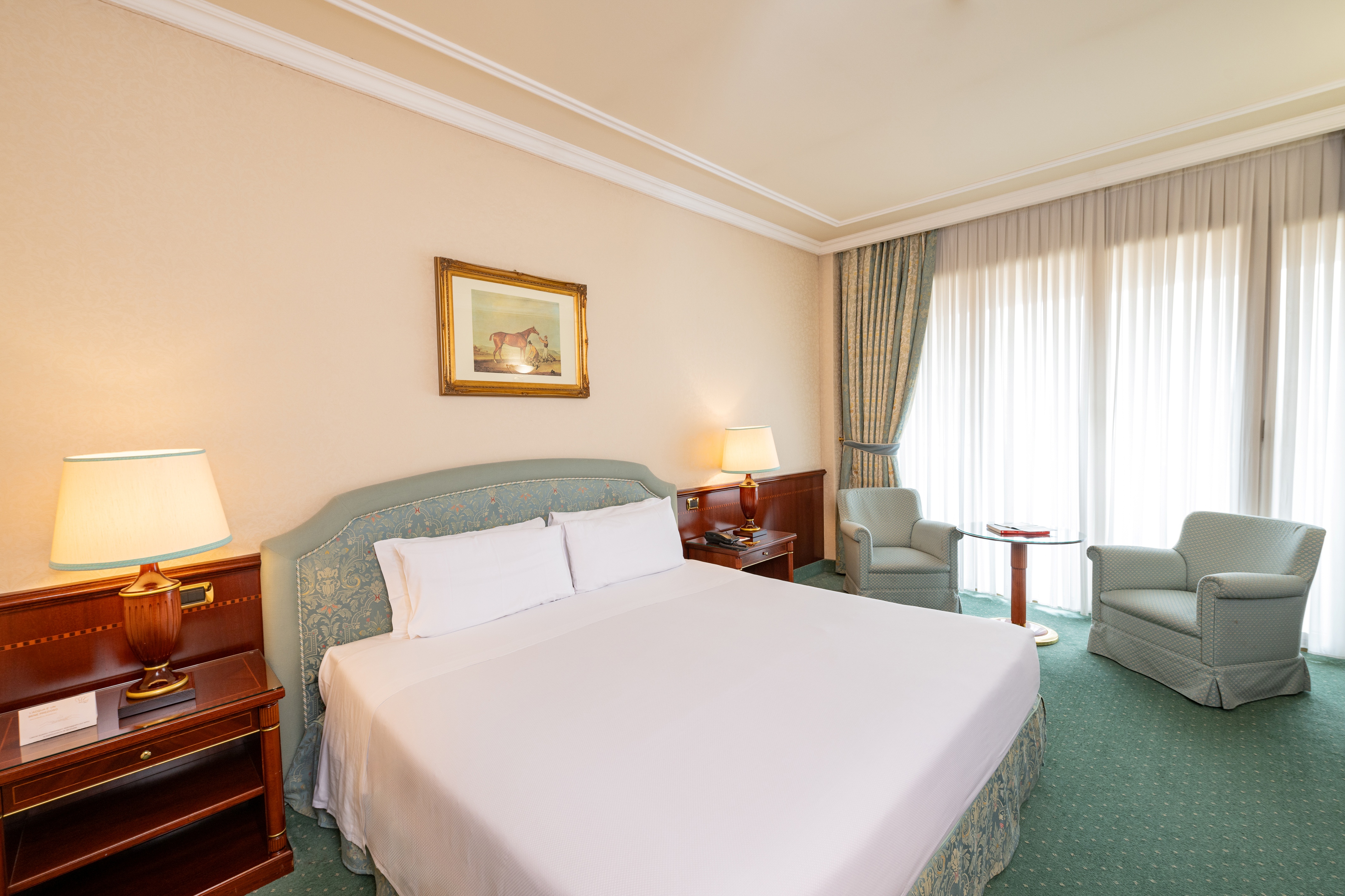 Room Img