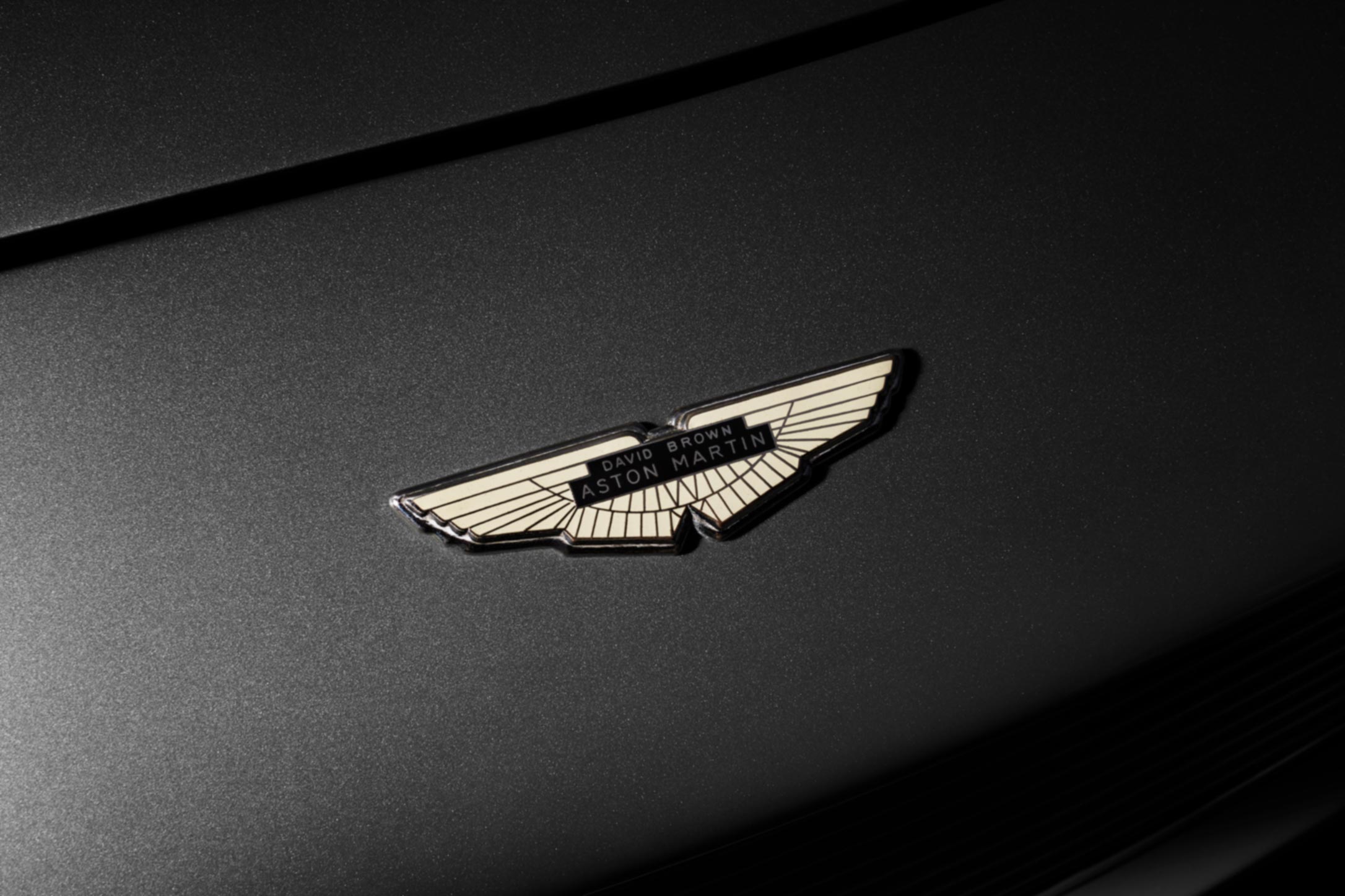 aston image