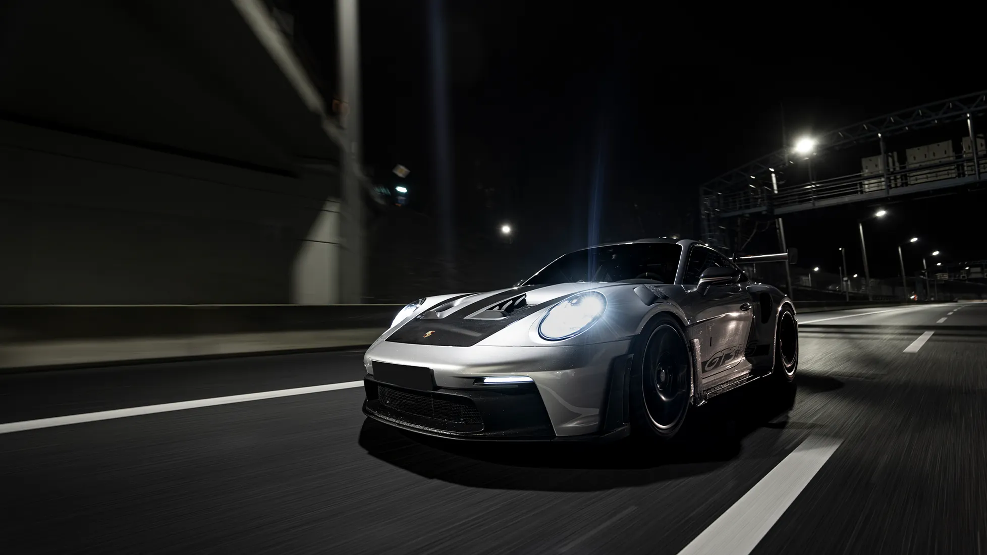 Porsche 992 GT3 RS at night, filmed on Sony FX3 by MVO Productions
