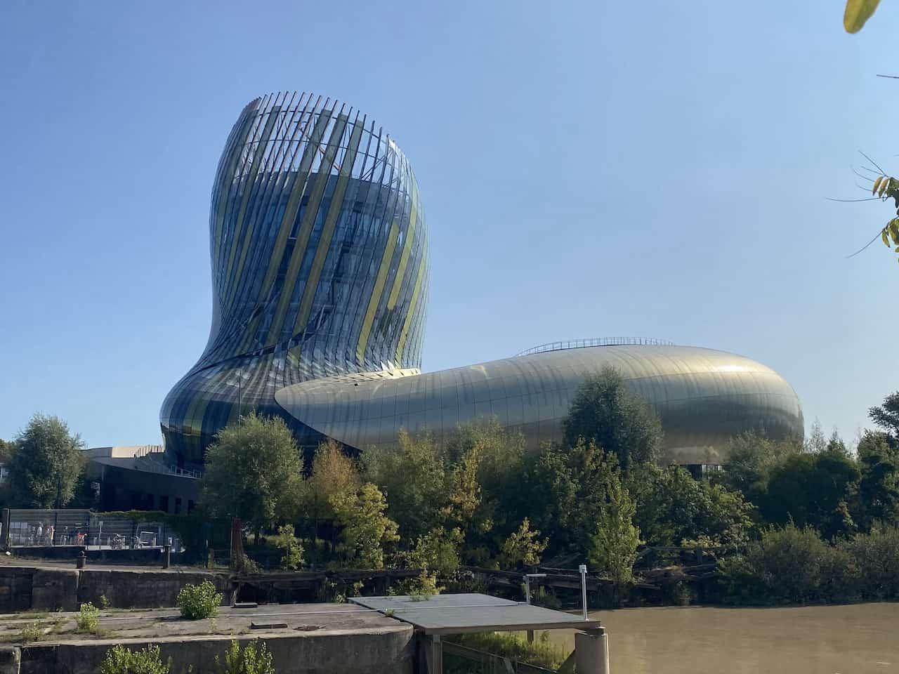 https://studenttraveltips.co.uk/wp-content/uploads/2022/11/10-reasons-for-study-in-bordeaux-bordeaux-studenttraveltips.co_.uk_.jpg