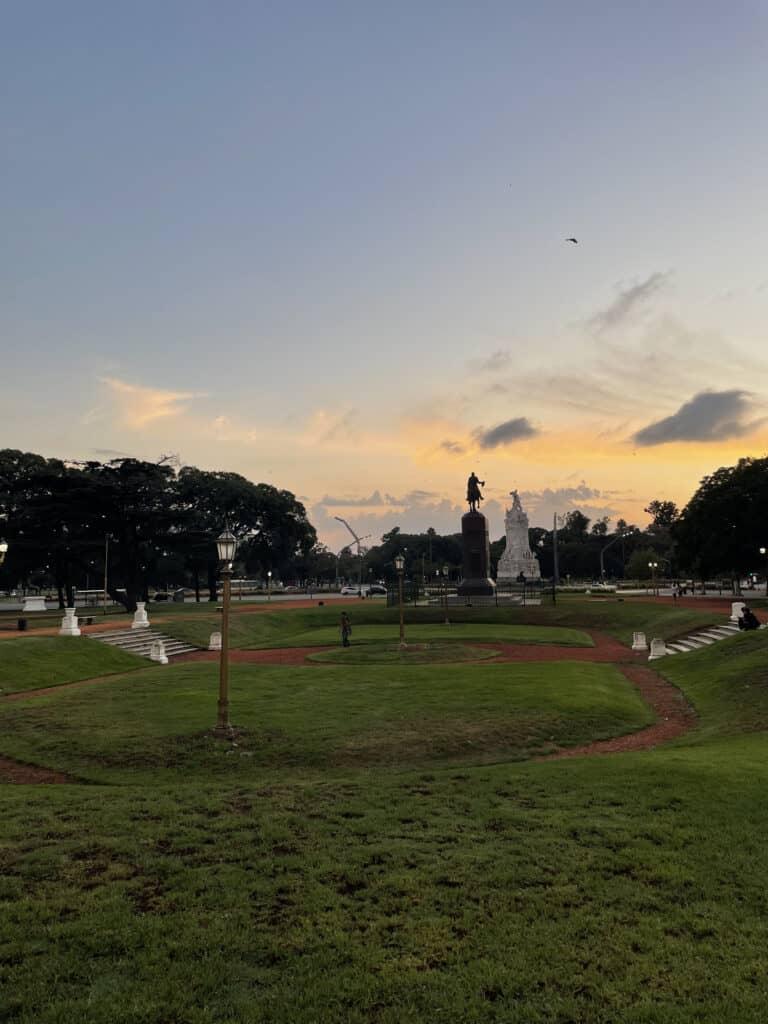https://studenttraveltips.co.uk/wp-content/uploads/2023/03/palermo-parque--768x1024.jpeg
