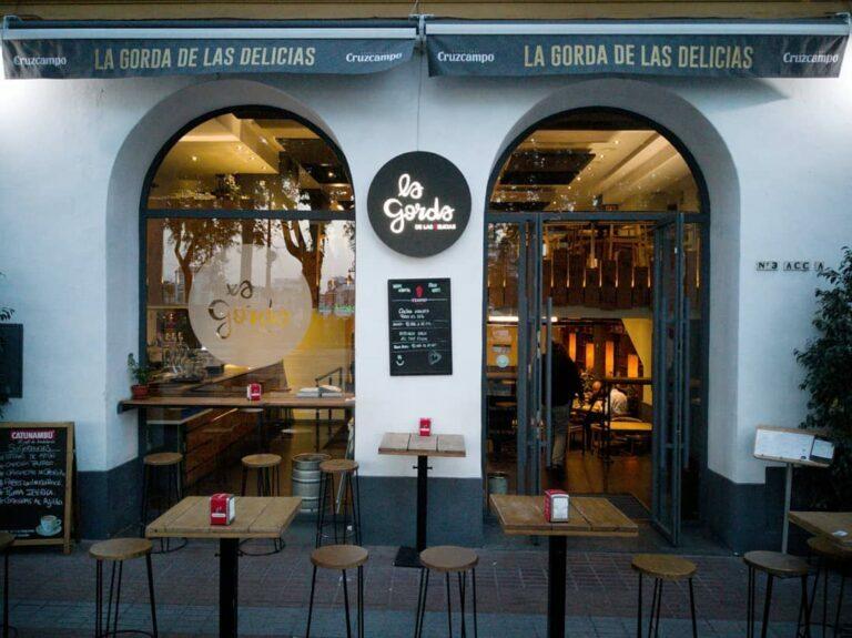 https://studenttraveltips.co.uk/wp-content/uploads/2020/11/Spain-Seville-studenttraveltips.co_.uk-9-768x575.jpg