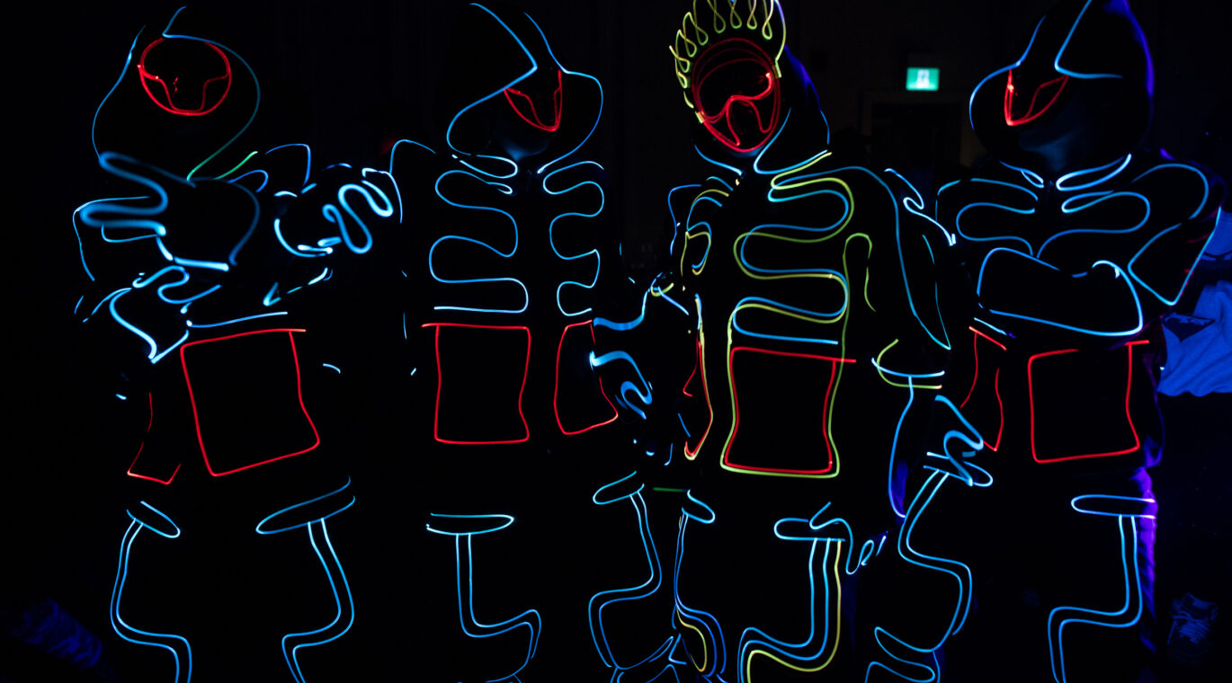 glow in the dark people
