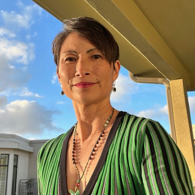 Dr. Tiffany Chow