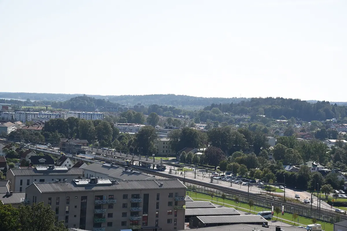 Översikt över Kungsbacka med vägar och bostadskvarter