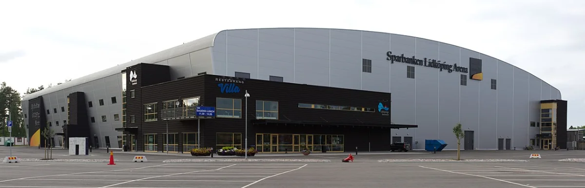 Större arena i Lidköping med modern fasad