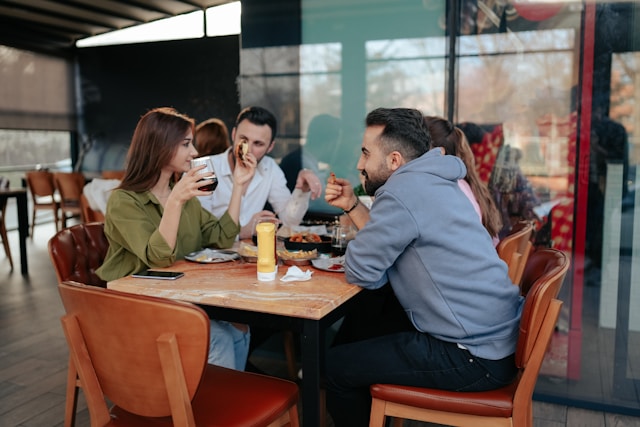 How to Attract New Customers and Keep Them Coming Back