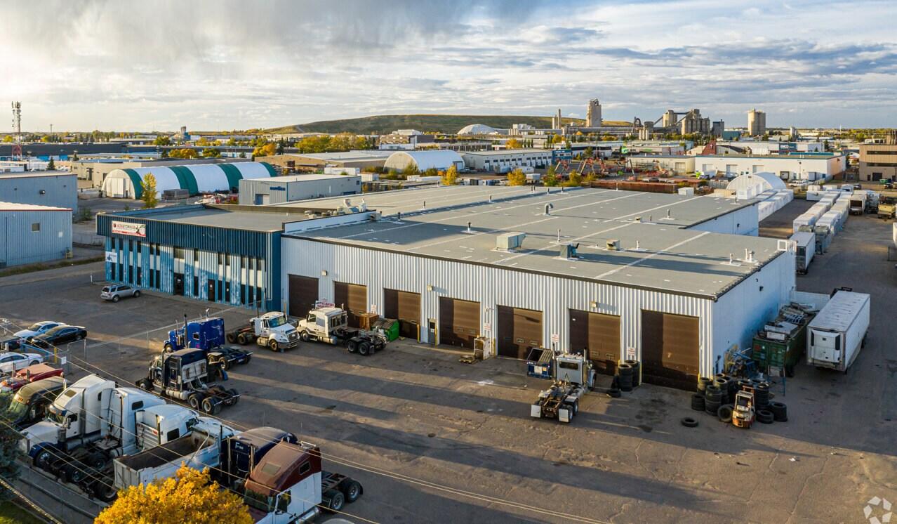 15706 116th Ave NW, Edmonton, AB T5M 3S5 | LoopNet
