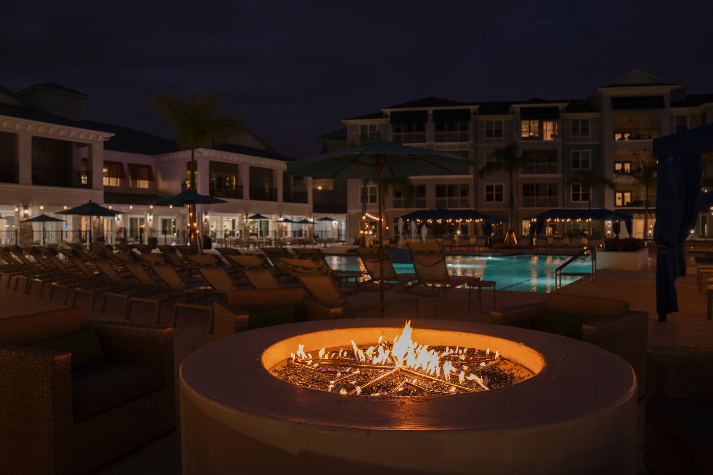 Outdoor amenities at Encore at Tradition, located near restaurants in Tradition Port St. Lucie and featuring on-site dining at Blu Ocean Grille Port St. Lucie.