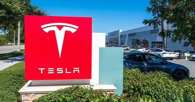 ضغوط إنفاق الذكاء الاصطناعي تضغط على سهم تسلا بعد نتائج الربع الأول -  Detafour