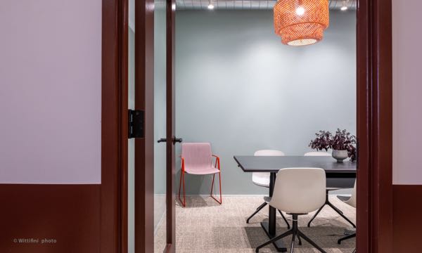Fjord Chair Jump Swivel Conference Room