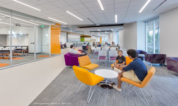 Criss Cross Lounge Yellow Plane Table Seating Area