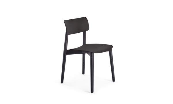 Everwood Chair Black Black Front 3 4