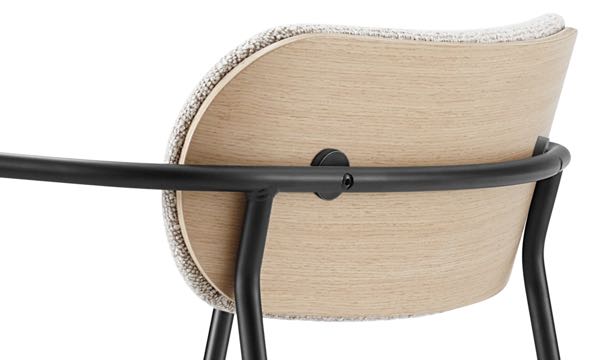 Paisans Chair Oak Detail