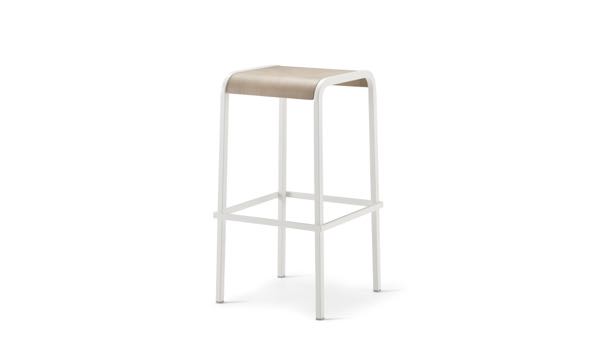 Viiva Stool White 3 4