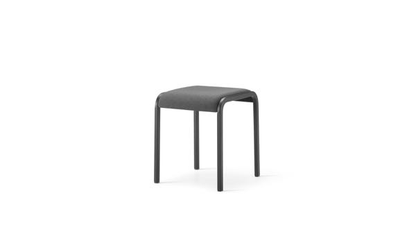 Viiva Stool Black 3 4