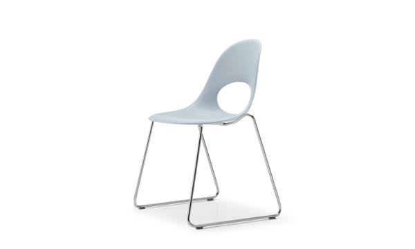 Say O Chair Stacking Sled Blue Front 3 4