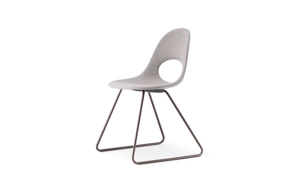 Say O Chair Sled Upholstered Grey Front 3 4