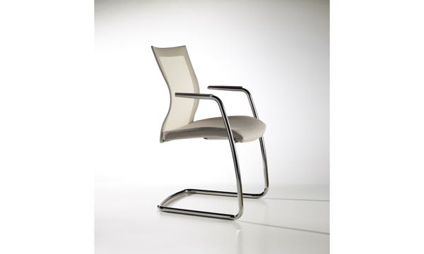 Portrait Guest Sled Knit White Studio
