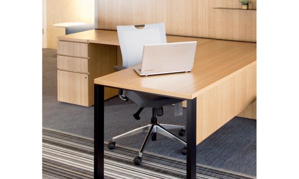 Portrait Task Knit Desk
