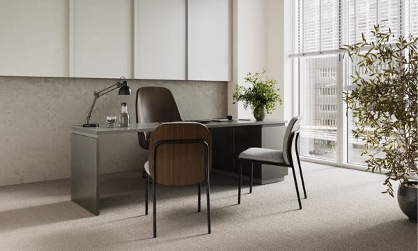 Meets Chair Private Office
