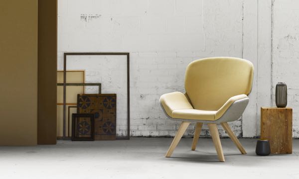 Beyond Lounge Yellow Grey Installation