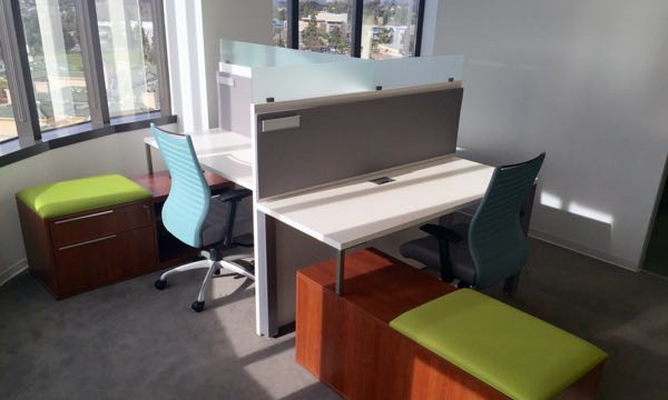 Purl Task Desk Installation