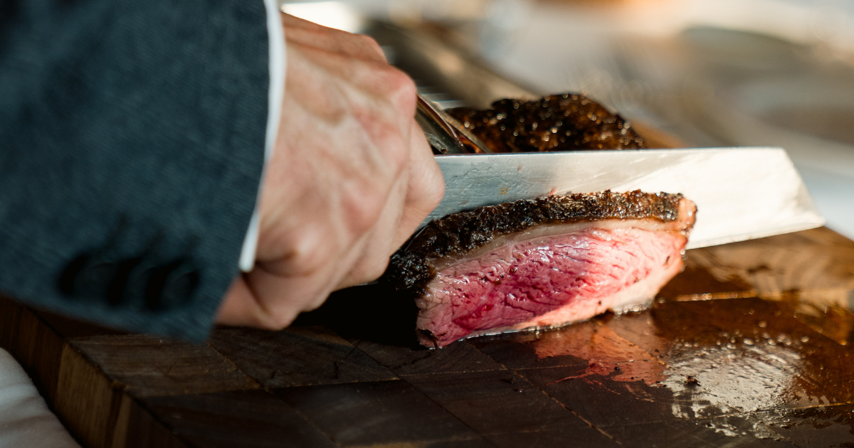 Experience Sunday Roast at Novikov Abu Dhabi, perfectly roasted meats carved tableside, hearty sides, and a refined setting at The Galleria Al Maryah Island.