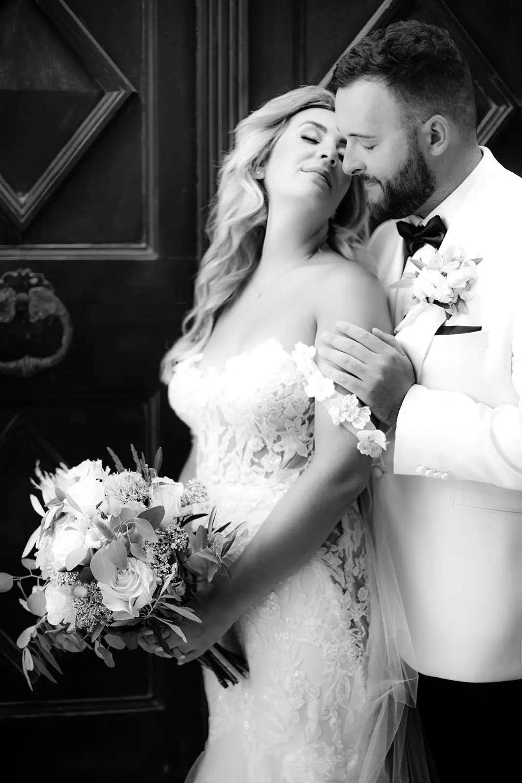 bw-couple