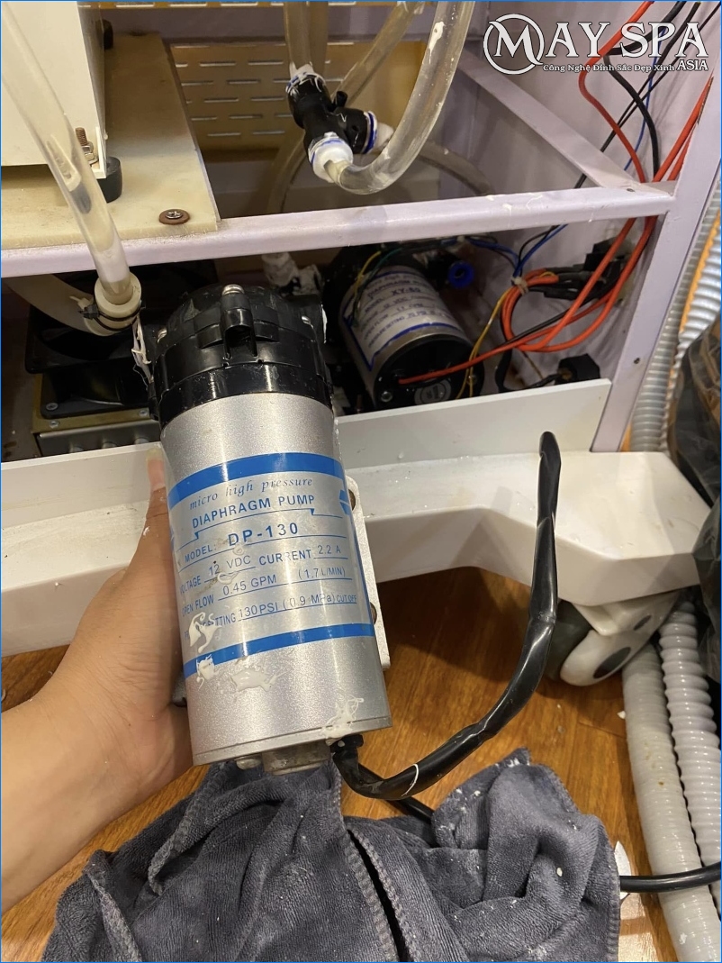 So sánh giữa sửa chữa tại nhà và dịch vụ sửa chữa tại trung tâm