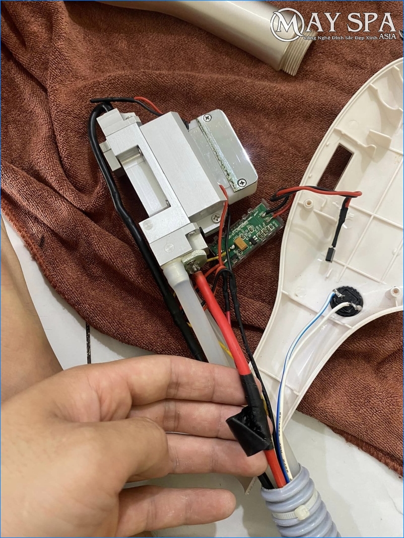 Các Dạng Thiết Bị Spa Phổ Biến