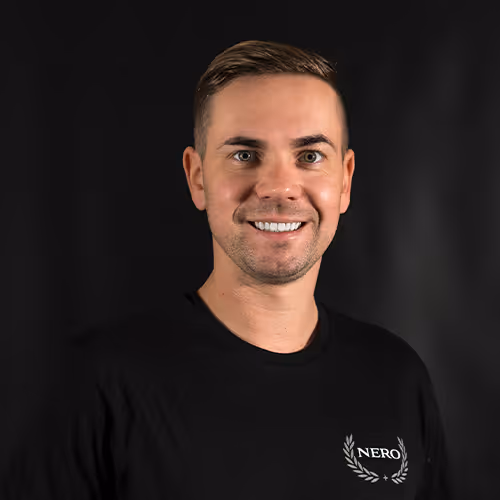 Headshot Christopher Messner, Produktentwicklung & Marktstrategien