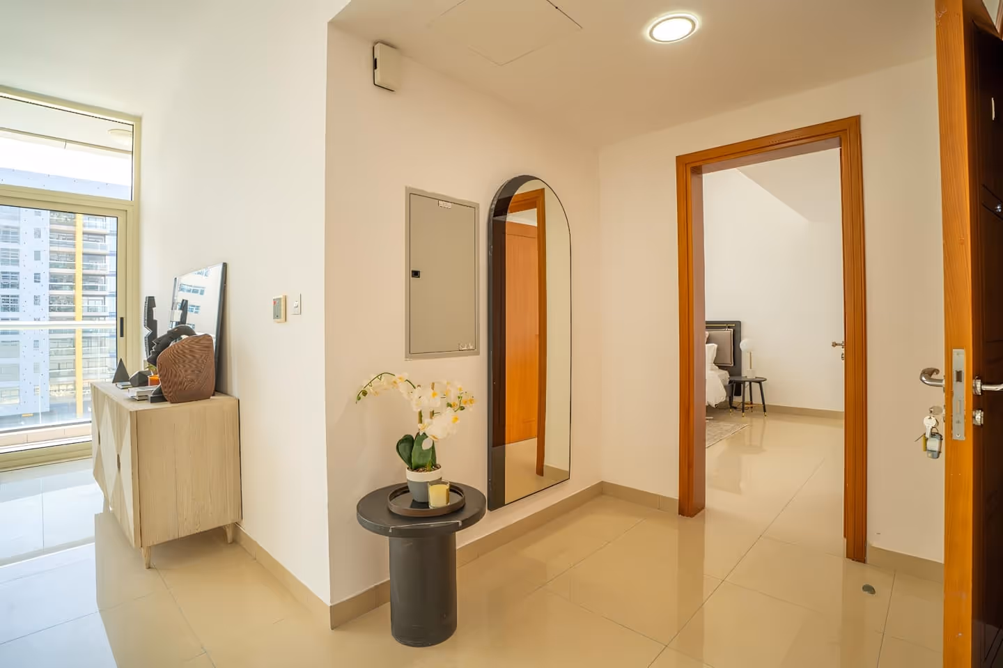 apartaments_UniEstate Millennium Tower_dubai-silicon-oasis_uniestate-properties_Green City Real Estate