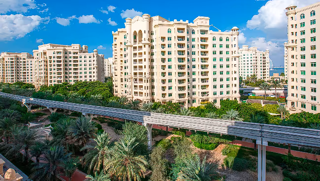 NAKHEEL PROPERTIES "Shoreline Apartments"; Nakheel Properties; Palm Jumeirah;