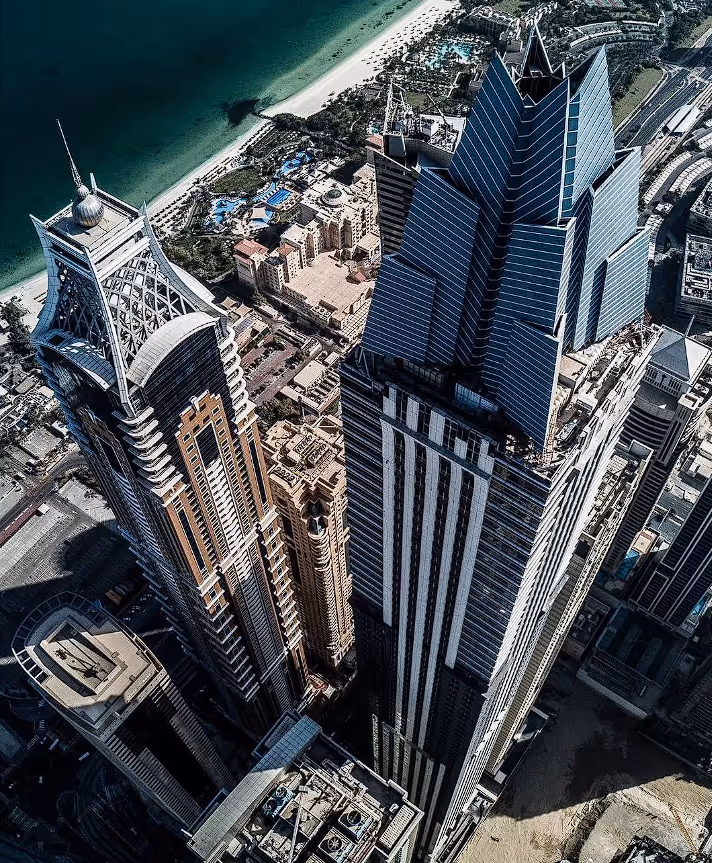 SHEFFIELD HOLDING "Marina 101"; Sheffield Holding; Dubai Marina;