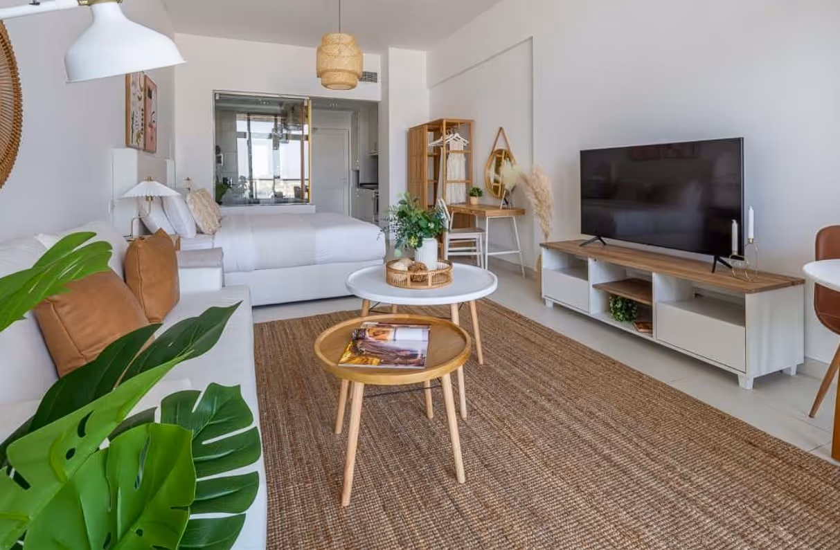 NAKHEEL PROPERTIES "Palm Views"; Nakheel Properties; Palm Jumeirah;