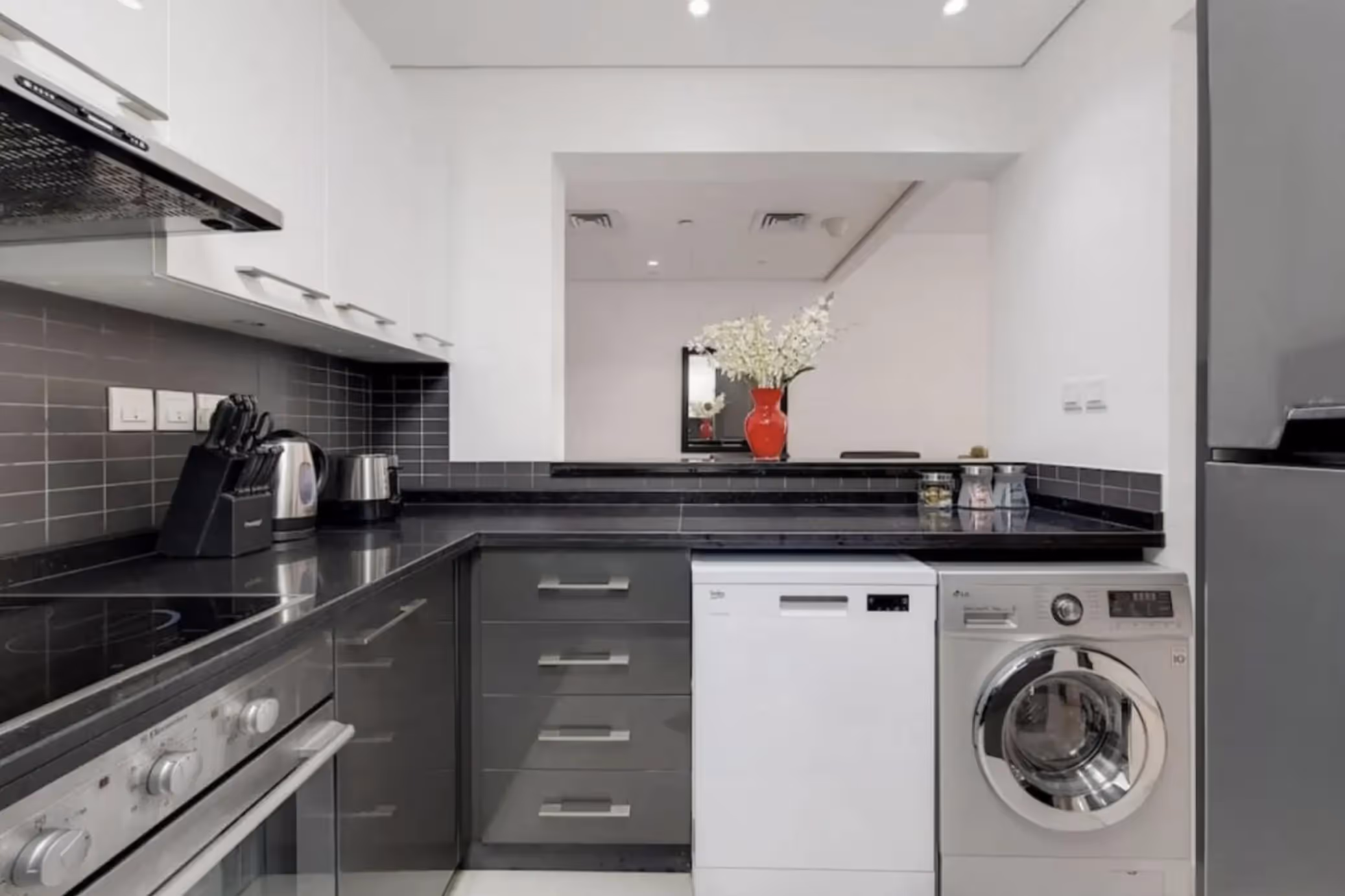 PALMA HOLDING "Silverene Towers"; Palma Holding; Dubai Marina;