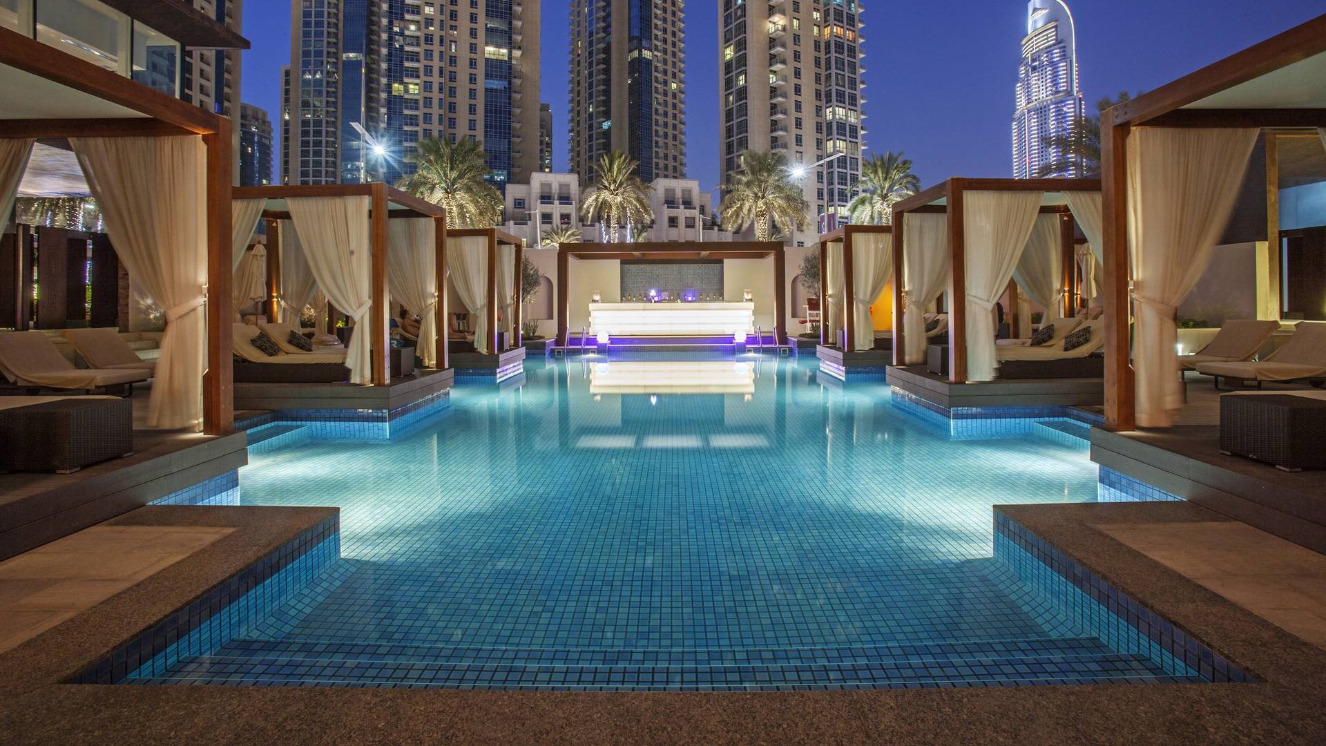 EMAAR "Vida Dubai Mall"; Emaar Properties; Downtown Dubai;