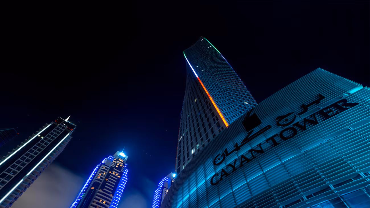 CAYAN GROUP "Cayan Tower"; Cayan Group; Dubai Marina;