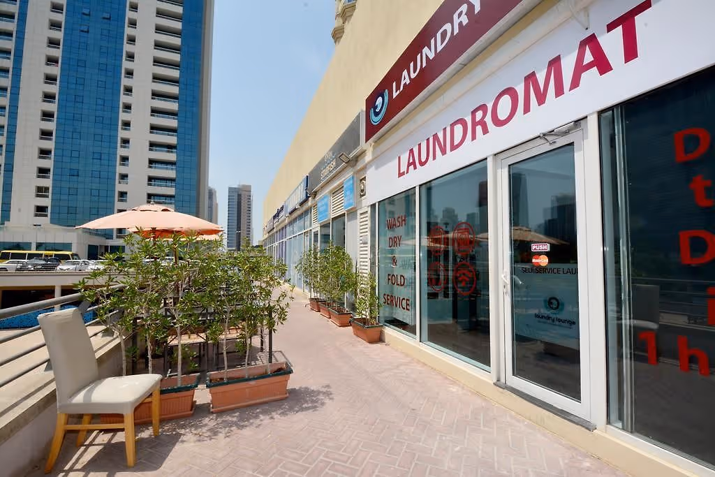 BONYAN "Dubai Gate 1"; Bonyan International Investment Group; JLT (Jumeirah Lake Towers);