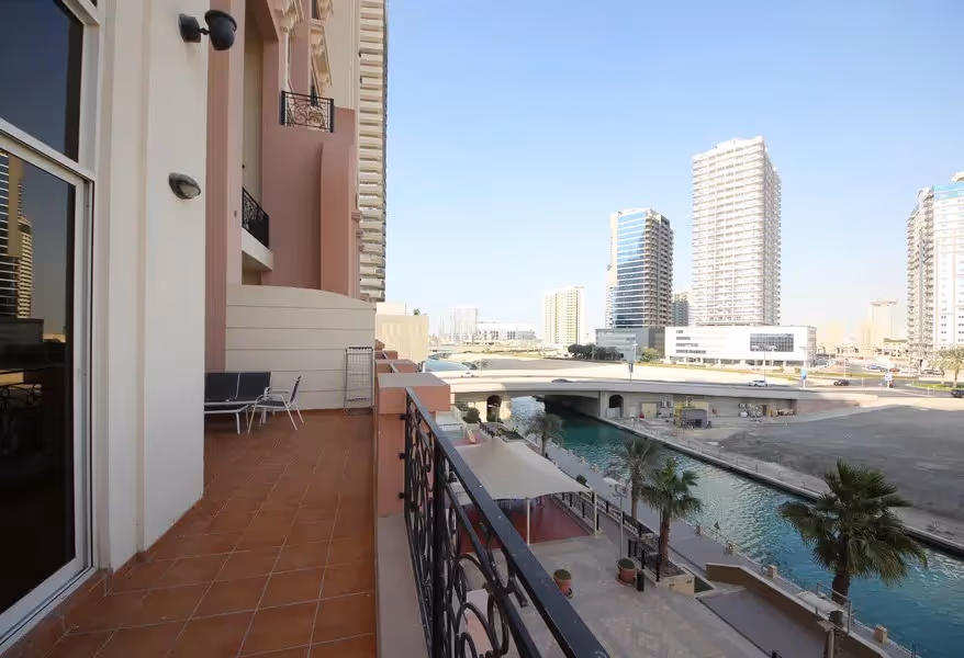 UNITED ENGINEERING CONSTRUCTION "Venetian"; United Engineering Construction; Dubai Sports City;