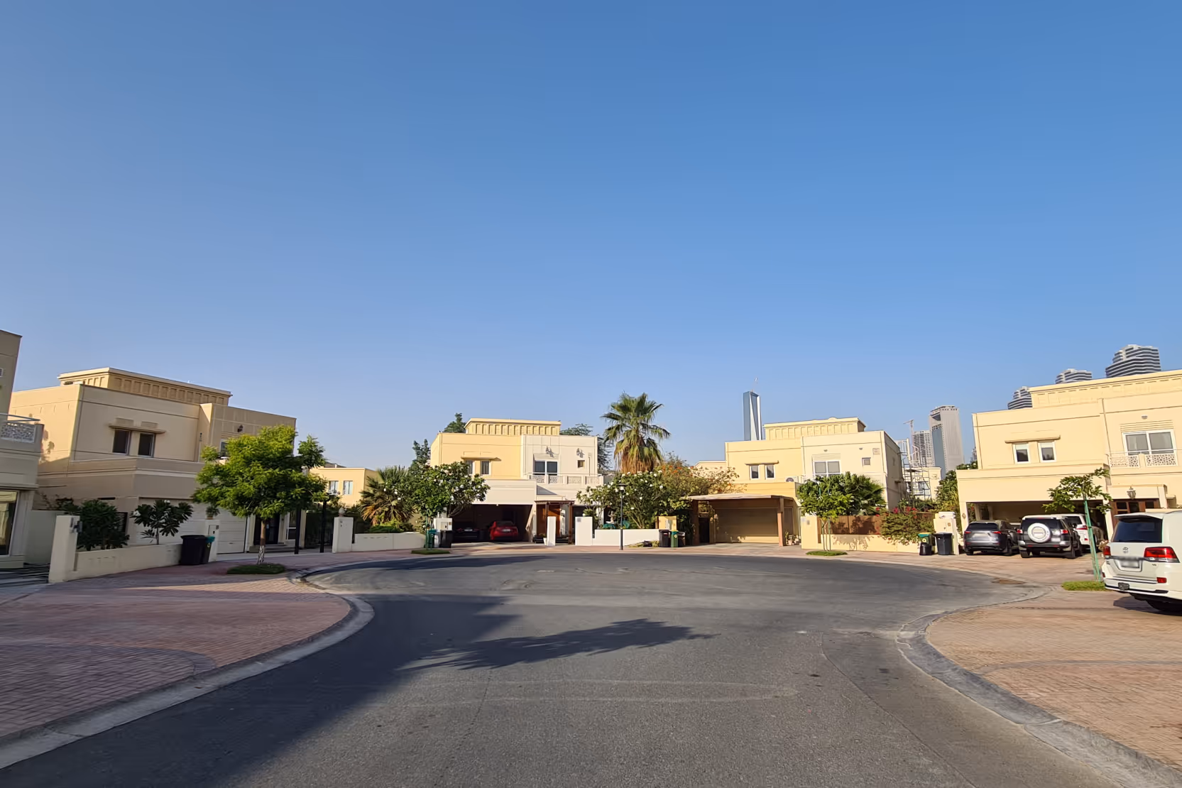 EMAAR "The Meadows 7"; Emaar Properties; Emirates Hills;