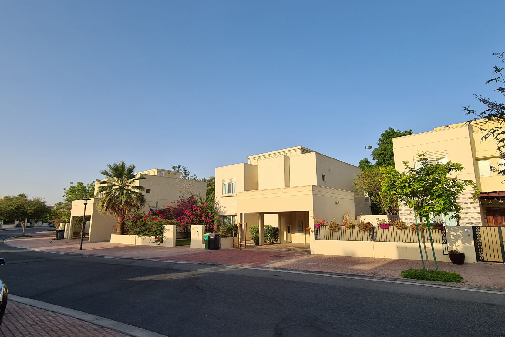 EMAAR "The Meadows 7"; Emaar Properties; Emirates Hills;